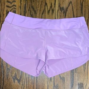 size 12 lululemon 2.5 inch speed up shorts